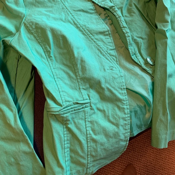 Seduction Jacket - Picture 2 of 2